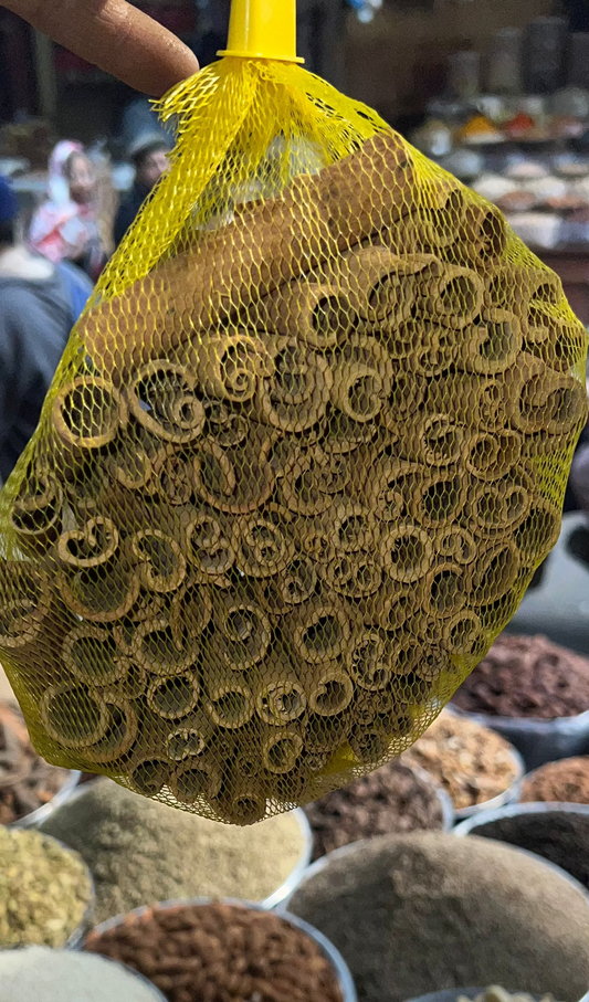 Cinnamon Sticks (Daar Cheeni)